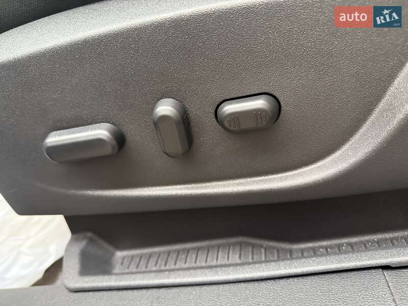 Внедорожник / Кроссовер Ford Escape 2015 в Киеве фото 41 Внедорожник / Кроссовер Ford Escape 2015 в Киеве