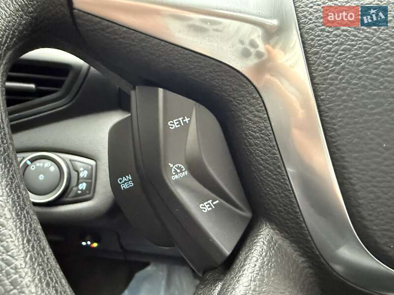 Внедорожник / Кроссовер Ford Escape 2015 в Киеве фото 45 Внедорожник / Кроссовер Ford Escape 2015 в Киеве