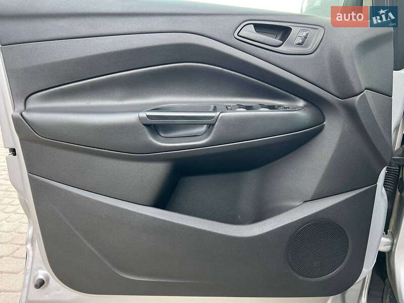 Внедорожник / Кроссовер Ford Escape 2016 в Львове фото 15 Внедорожник / Кроссовер Ford Escape 2016 в Львове