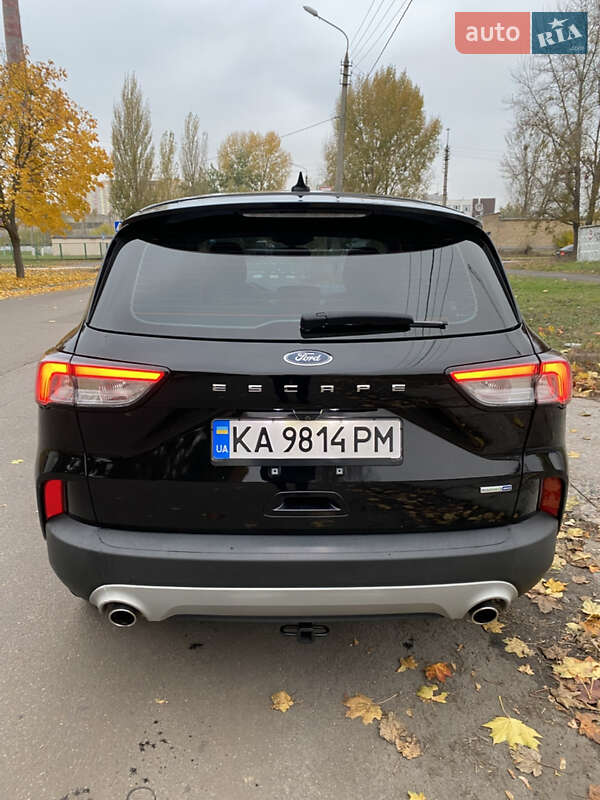 Позашляховик / Кросовер Ford Escape 2019 в Києві