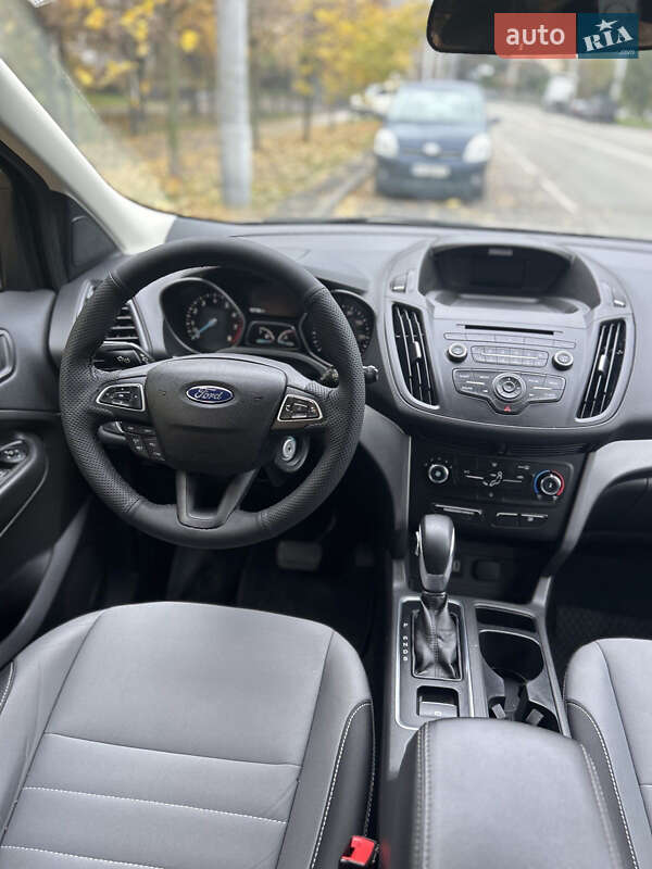 Позашляховик / Кросовер Ford Escape 2018 в Києві