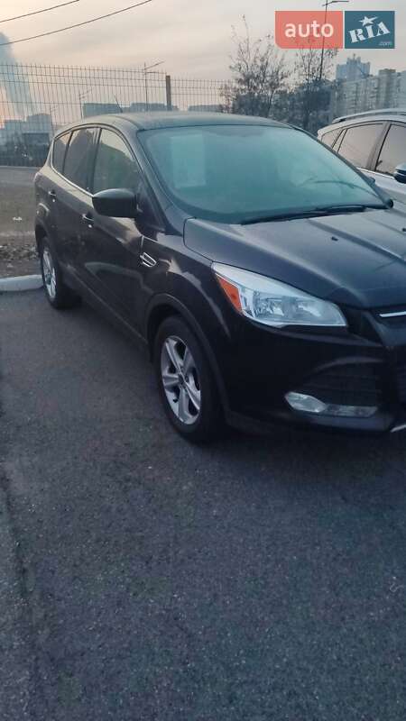 Внедорожник / Кроссовер Ford Escape 2015 в Киеве фото 6 Внедорожник / Кроссовер Ford Escape 2015 в Киеве