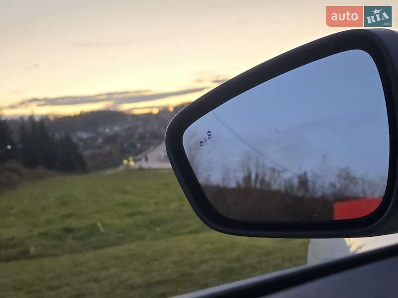 Позашляховик / Кросовер Ford Escape 2020 в Тернополі фото 32 Позашляховик / Кросовер Ford Escape 2020 в Тернополі