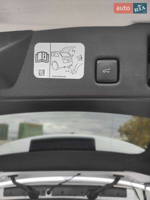 Внедорожник / Кроссовер Ford Escape 2020 в Киеве