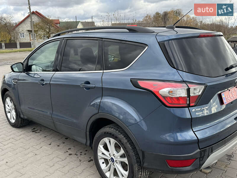 Внедорожник / Кроссовер Ford Escape 2018 в Белогорье фото 4 Внедорожник / Кроссовер Ford Escape 2018 в Белогорье