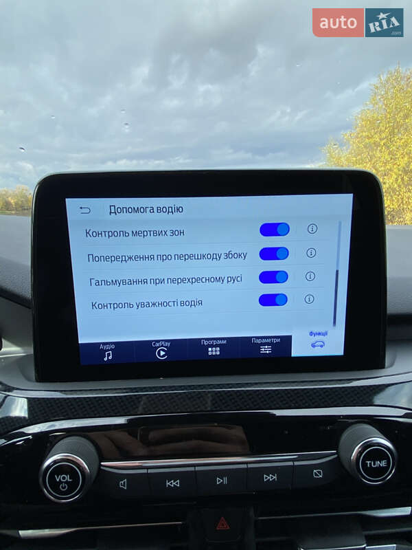 Внедорожник / Кроссовер Ford Escape 2023 в Киеве