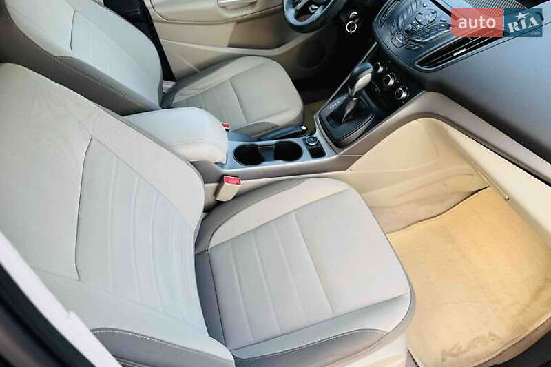 Позашляховик / Кросовер Ford Escape 2014 в Ужгороді фото 16 Позашляховик / Кросовер Ford Escape 2014 в Ужгороді