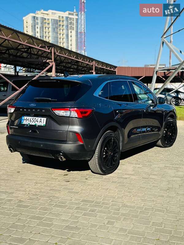 Позашляховик / Кросовер Ford Escape 2020 в Одесі