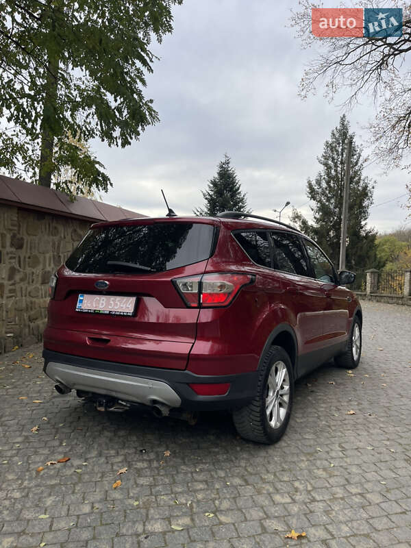 Позашляховик / Кросовер Ford Escape 2017 в Чернівцях фото 5 Позашляховик / Кросовер Ford Escape 2017 в Чернівцях