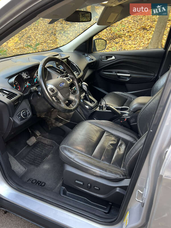 Внедорожник / Кроссовер Ford Escape 2015 в Киеве фото 17 Внедорожник / Кроссовер Ford Escape 2015 в Киеве