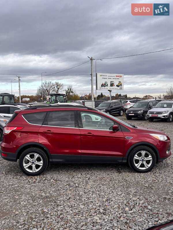 Внедорожник / Кроссовер Ford Escape 2015 в Львове