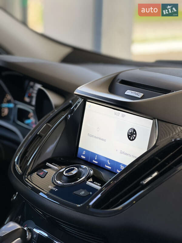 Позашляховик / Кросовер Ford Escape 2015 в Миколаєві