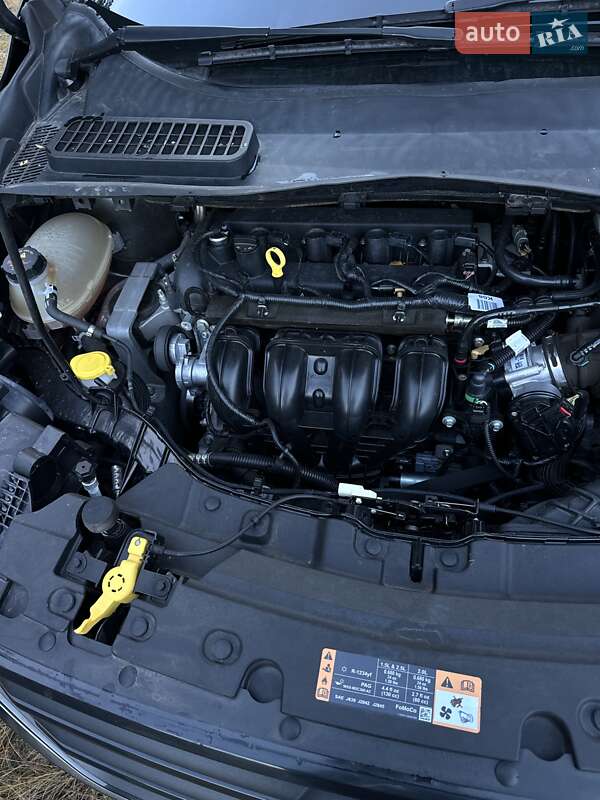 Позашляховик / Кросовер Ford Escape 2017 в Кременчуці