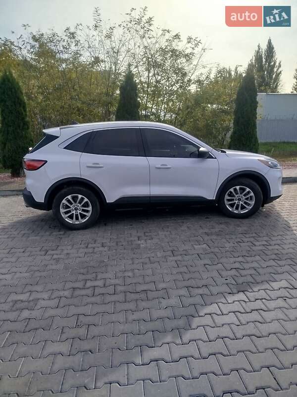 Позашляховик / Кросовер Ford Escape 2022 в Кременчуці фото 6 Позашляховик / Кросовер Ford Escape 2022 в Кременчуці