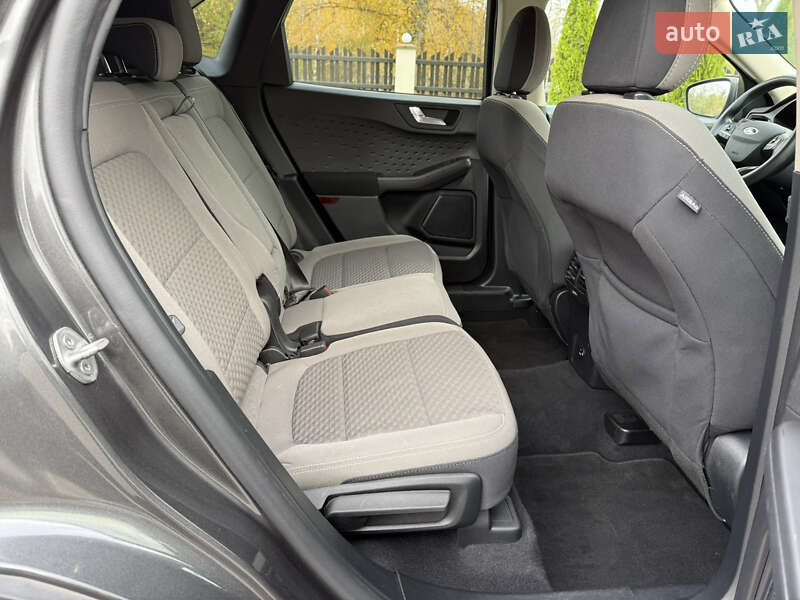 Внедорожник / Кроссовер Ford Escape 2020 в Киеве фото 39 Внедорожник / Кроссовер Ford Escape 2020 в Киеве