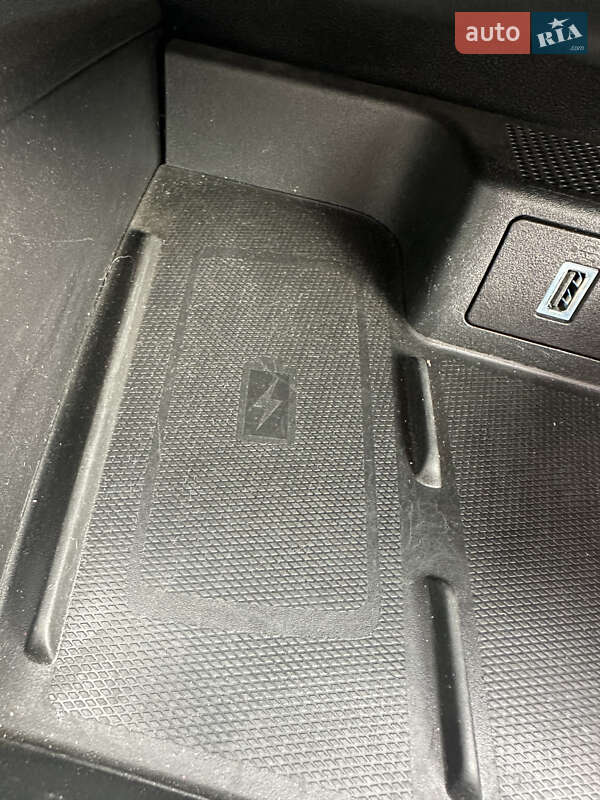 Внедорожник / Кроссовер Ford Escape 2020 в Харькове