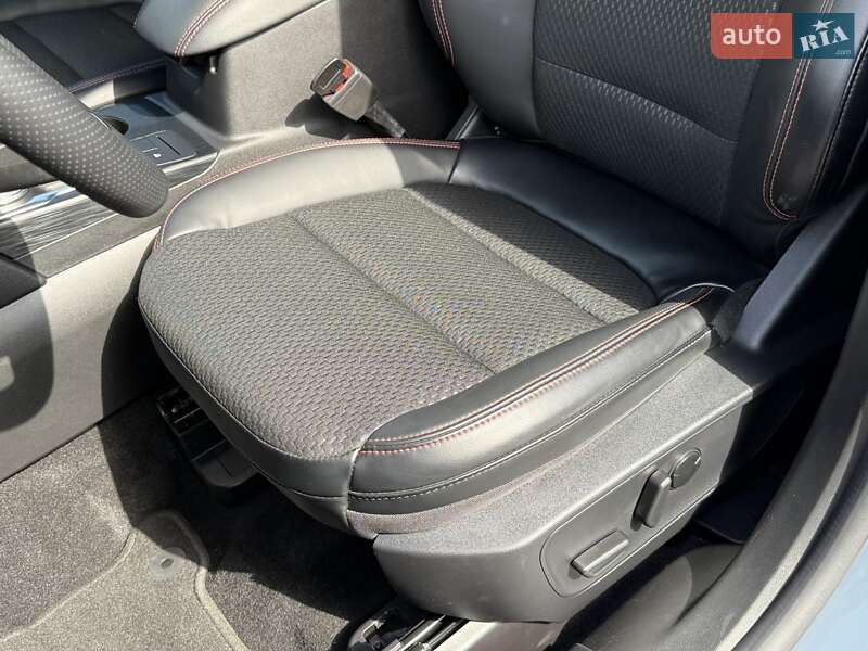 Внедорожник / Кроссовер Ford Escape 2024 в Виннице