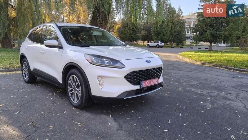 Внедорожник / Кроссовер Ford Escape 2020 в Киеве фото 28 Внедорожник / Кроссовер Ford Escape 2020 в Киеве