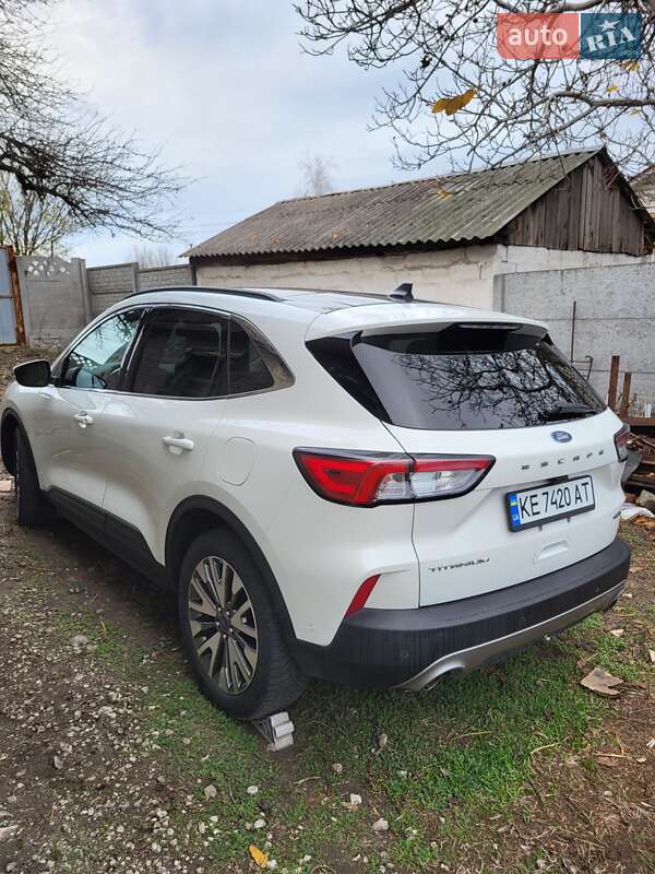 Внедорожник / Кроссовер Ford Escape 2020 в Каменском фото 9 Внедорожник / Кроссовер Ford Escape 2020 в Каменском