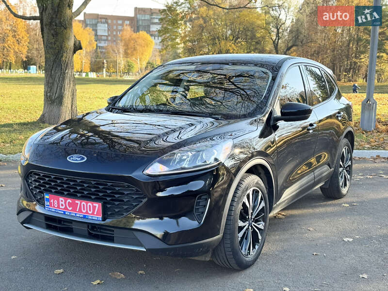 Внедорожник / Кроссовер Ford Escape 2021 в Ровно