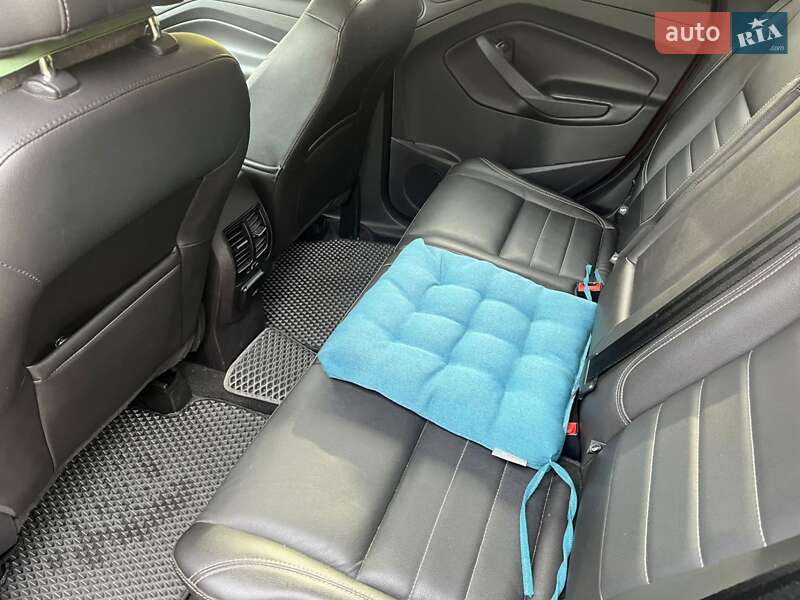 Позашляховик / Кросовер Ford Escape 2013 в Ворзелі фото 16 Позашляховик / Кросовер Ford Escape 2013 в Ворзелі