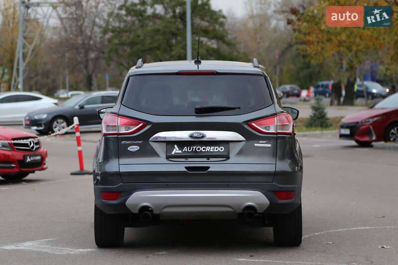 Внедорожник / Кроссовер Ford Escape 2015 в Киеве