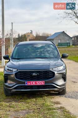 Позашляховик / Кросовер Ford Escape 2023 в Золочеві
