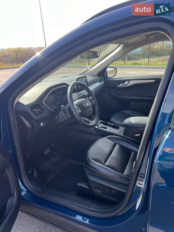 Позашляховик / Кросовер Ford Escape 2019 в Рівному фото 12 Позашляховик / Кросовер Ford Escape 2019 в Рівному