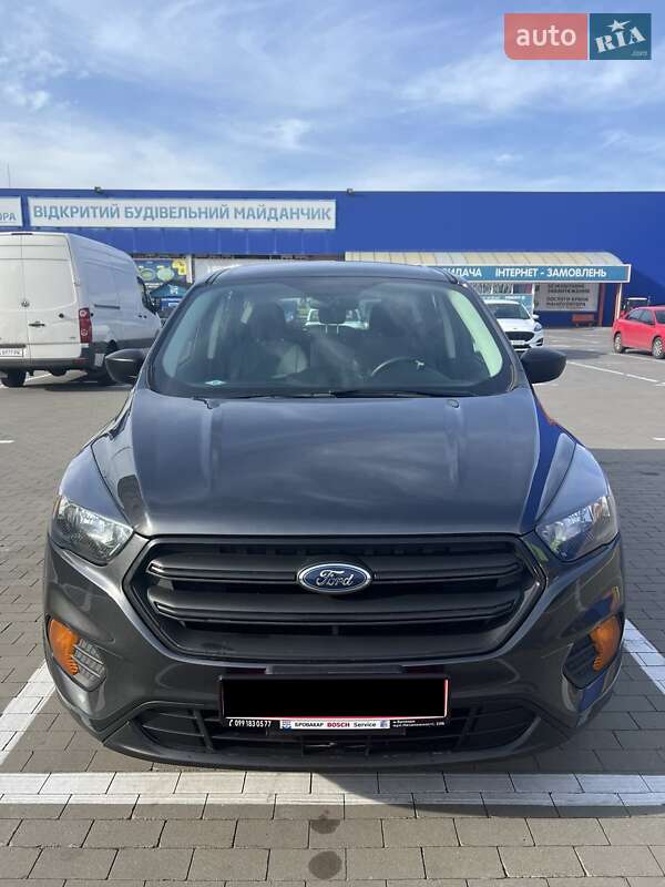 Внедорожник / Кроссовер Ford Escape 2018 в Киеве