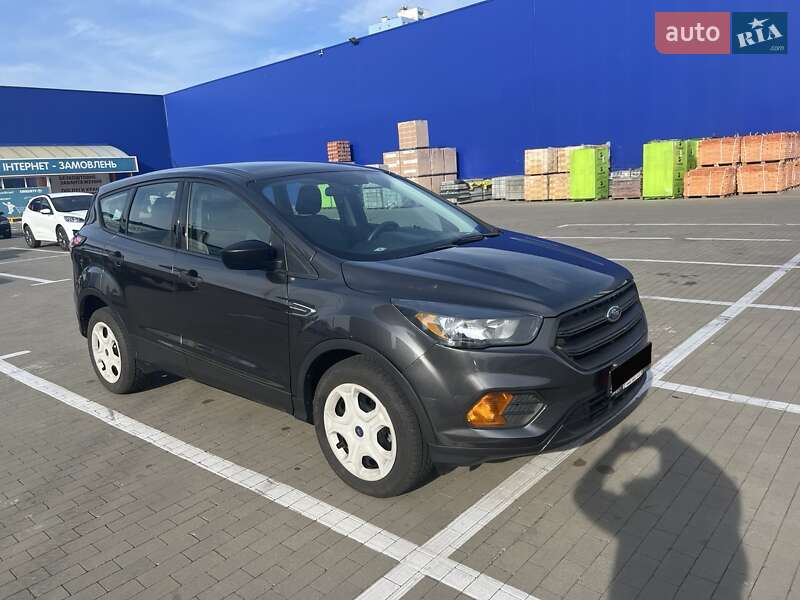 Внедорожник / Кроссовер Ford Escape 2018 в Киеве
