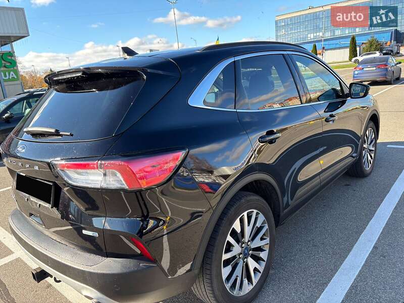 Позашляховик / Кросовер Ford Escape 2020 в Києві