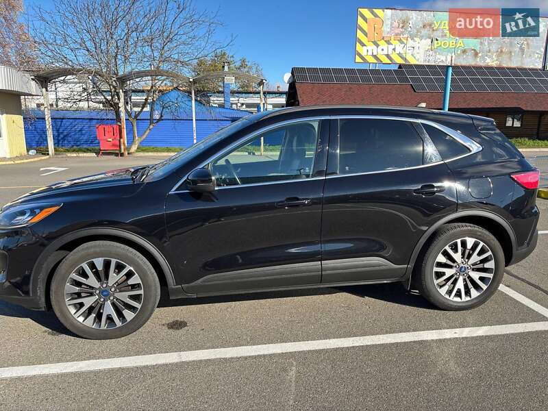 Позашляховик / Кросовер Ford Escape 2020 в Києві