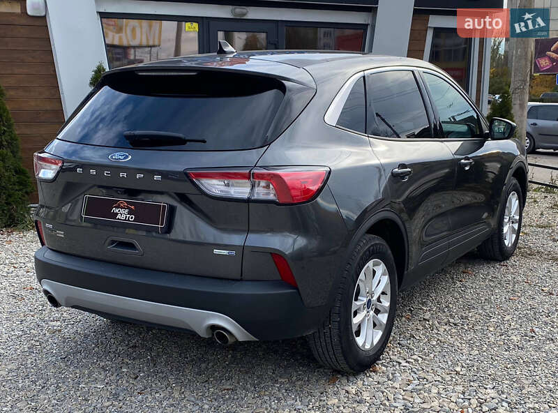 Позашляховик / Кросовер Ford Escape 2019 в Івано-Франківську