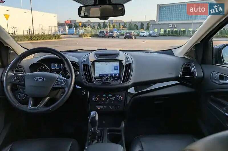 Внедорожник / Кроссовер Ford Escape 2018 в Тернополе