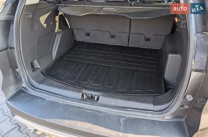 Внедорожник / Кроссовер Ford Escape 2018 в Тернополе