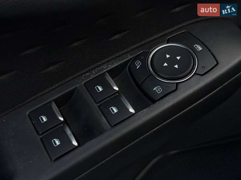 Внедорожник / Кроссовер Ford Escape 2020 в Ровно фото 24 Внедорожник / Кроссовер Ford Escape 2020 в Ровно