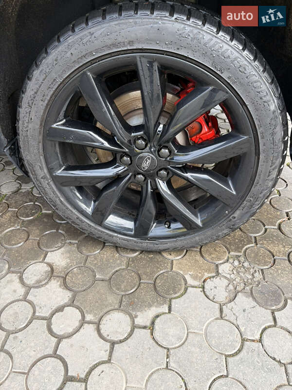 Внедорожник / Кроссовер Ford Escape 2017 в Черновцах