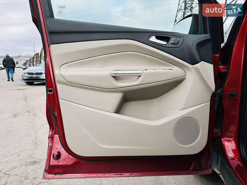 Внедорожник / Кроссовер Ford Escape 2016 в Харькове фото 17 Внедорожник / Кроссовер Ford Escape 2016 в Харькове