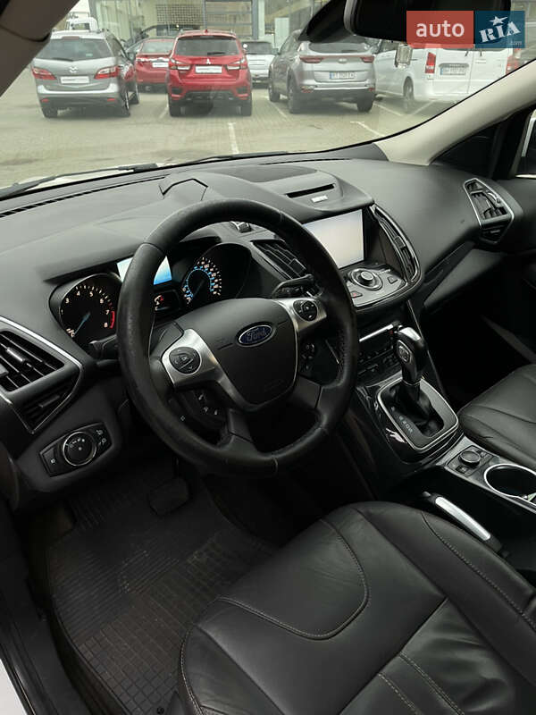 Внедорожник / Кроссовер Ford Escape 2013 в Одессе