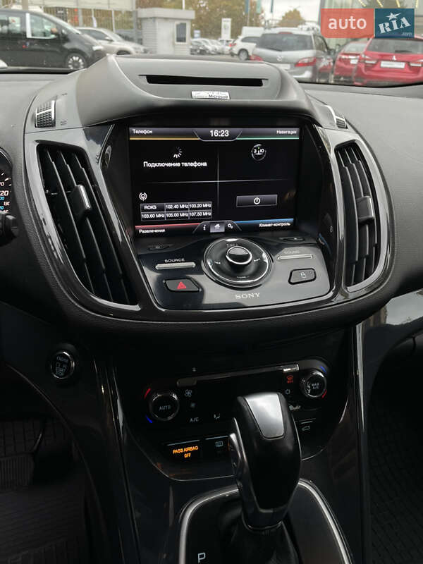 Внедорожник / Кроссовер Ford Escape 2013 в Одессе