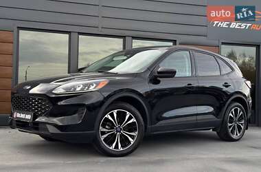 Позашляховик / Кросовер Ford Escape 2022 в Рівному