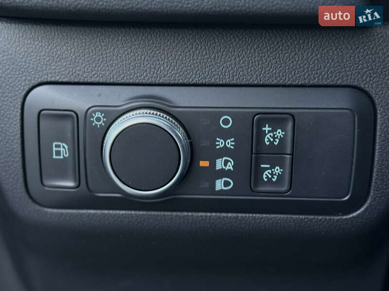 Позашляховик / Кросовер Ford Escape 2021 в Києві фото 34 Позашляховик / Кросовер Ford Escape 2021 в Києві