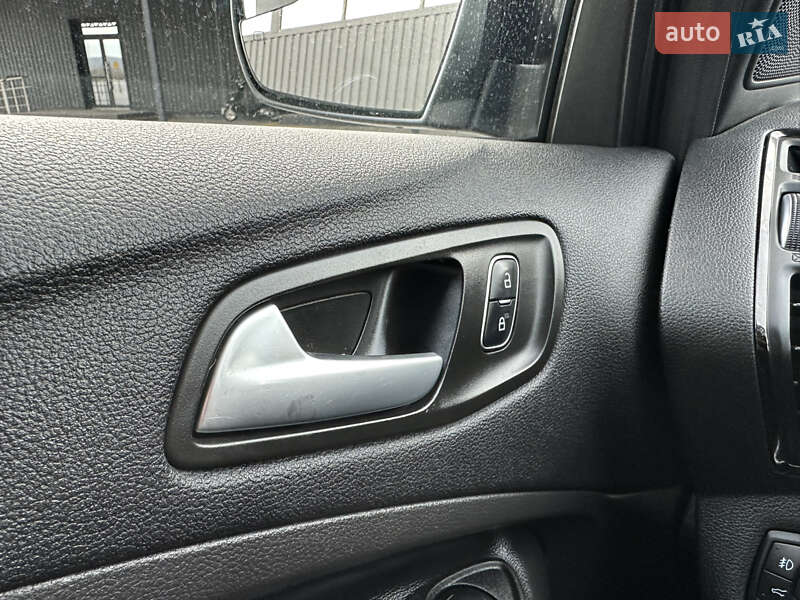 Позашляховик / Кросовер Ford Escape 2018 в Дубні фото 37 Позашляховик / Кросовер Ford Escape 2018 в Дубні