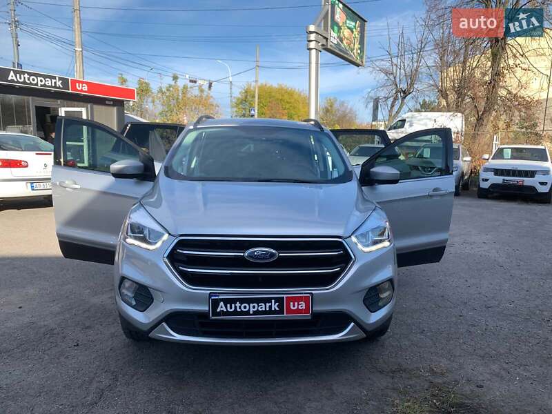 Позашляховик / Кросовер Ford Escape 2017 в Вінниці фото 17 Позашляховик / Кросовер Ford Escape 2017 в Вінниці