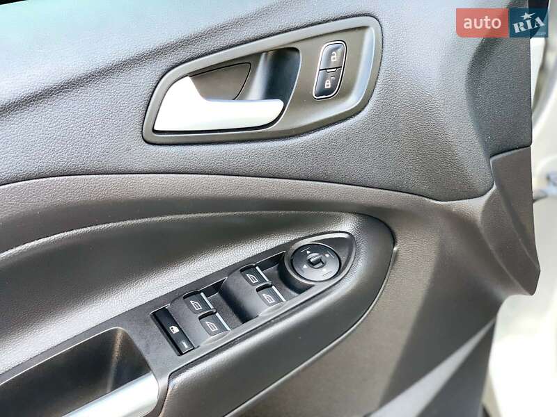 Позашляховик / Кросовер Ford Escape 2017 в Вінниці фото 22 Позашляховик / Кросовер Ford Escape 2017 в Вінниці