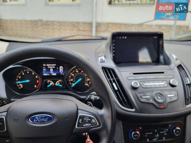 Внедорожник / Кроссовер Ford Escape 2016 в Днепре фото 9 Внедорожник / Кроссовер Ford Escape 2016 в Днепре