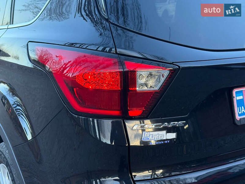 Позашляховик / Кросовер Ford Escape 2018 в Стрию фото 13 Позашляховик / Кросовер Ford Escape 2018 в Стрию