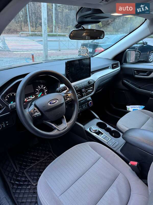 Внедорожник / Кроссовер Ford Escape 2021 в Тернополе фото 13 Внедорожник / Кроссовер Ford Escape 2021 в Тернополе