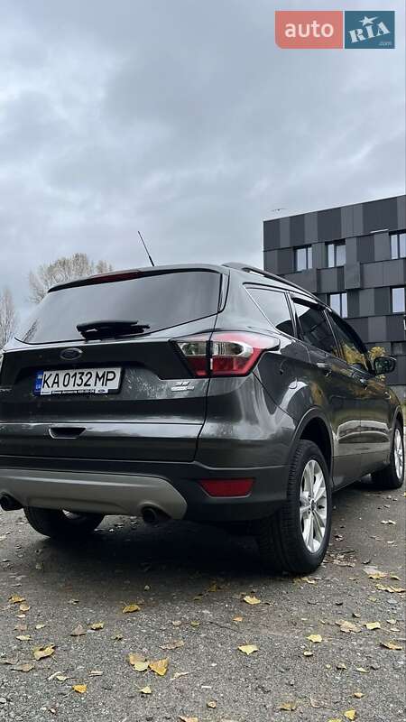 Внедорожник / Кроссовер Ford Escape 2016 в Киеве фото Внедорожник / Кроссовер Ford Escape 2016 в Киеве