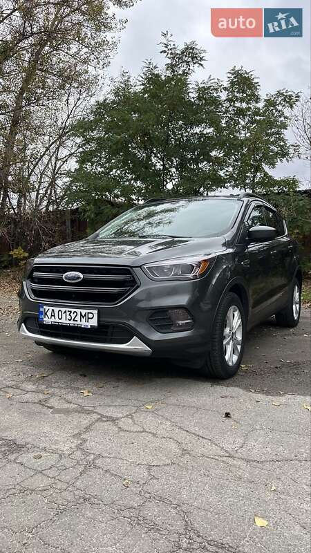 Внедорожник / Кроссовер Ford Escape 2016 в Киеве фото 5 Внедорожник / Кроссовер Ford Escape 2016 в Киеве